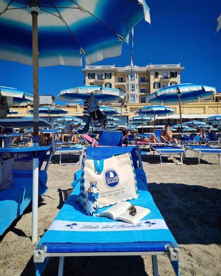 Lido Resort Finale Ligure Exterior photo